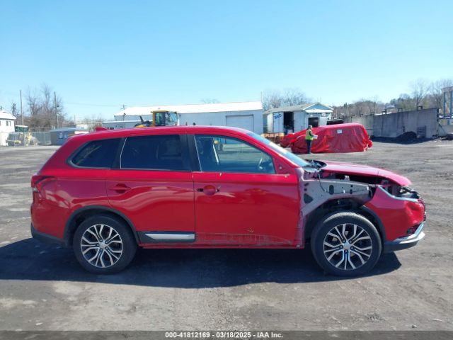 JA4AZ3A36JZ058190 Mitsubishi Outlander Es