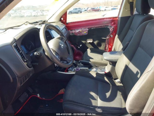 JA4AZ3A36JZ058190 Mitsubishi Outlander Es