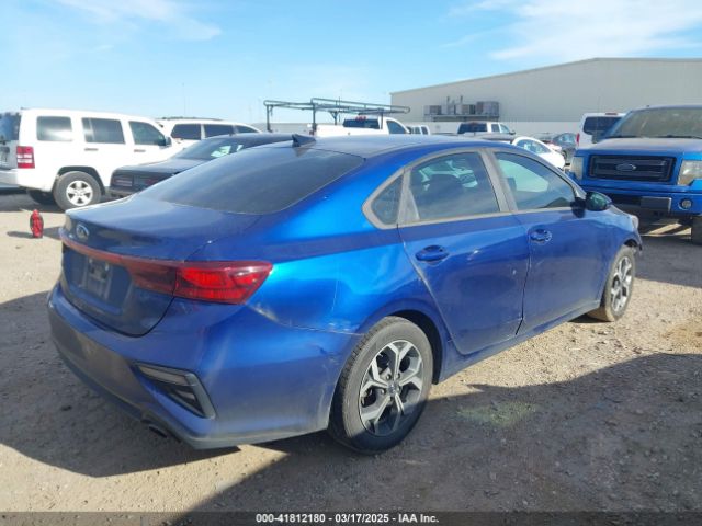 3KPF24AD5KE072139 KIA Forte Lxs