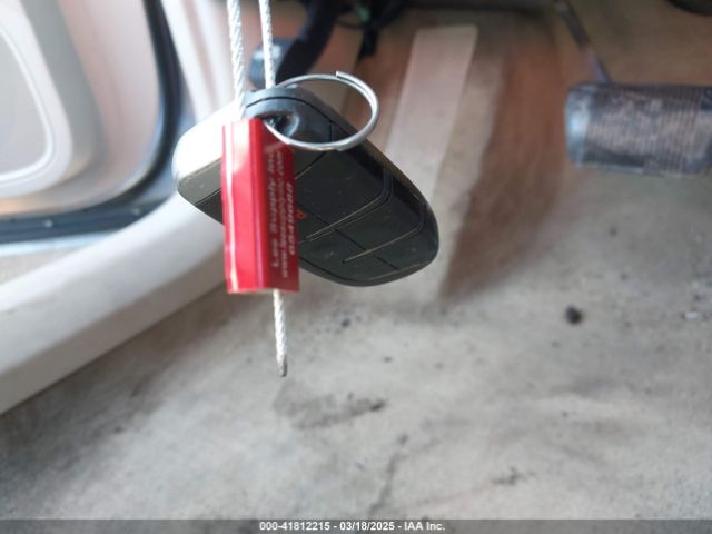 2C3CCAAG8EH239857 Chrysler 300