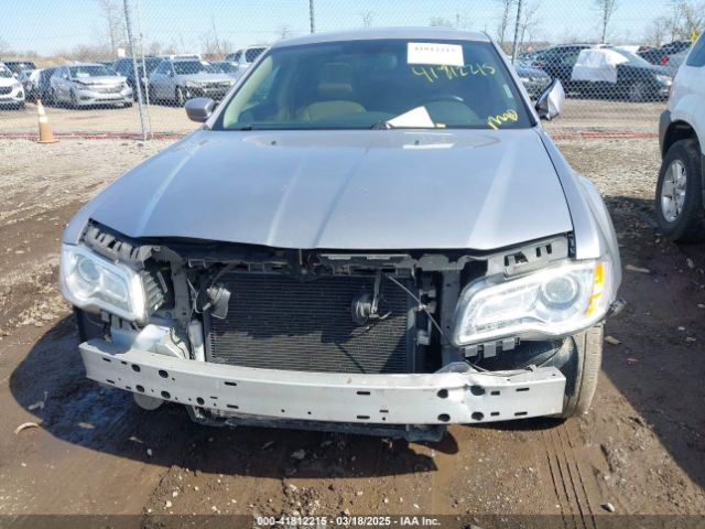 2C3CCAAG8EH239857 Chrysler 300