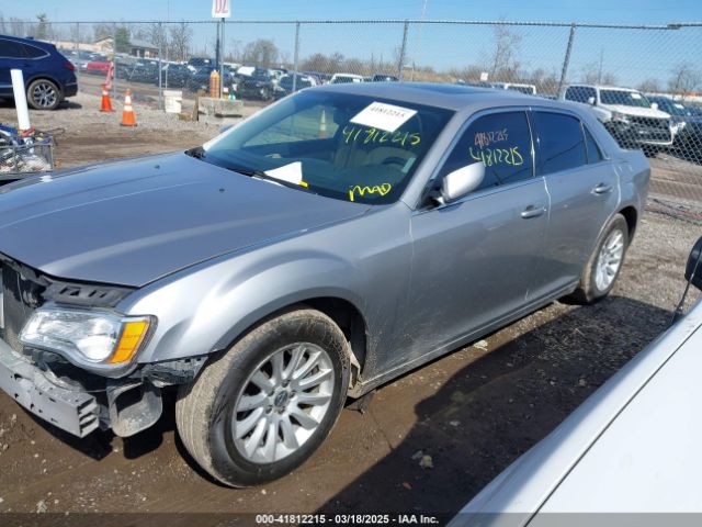 2C3CCAAG8EH239857 Chrysler 300