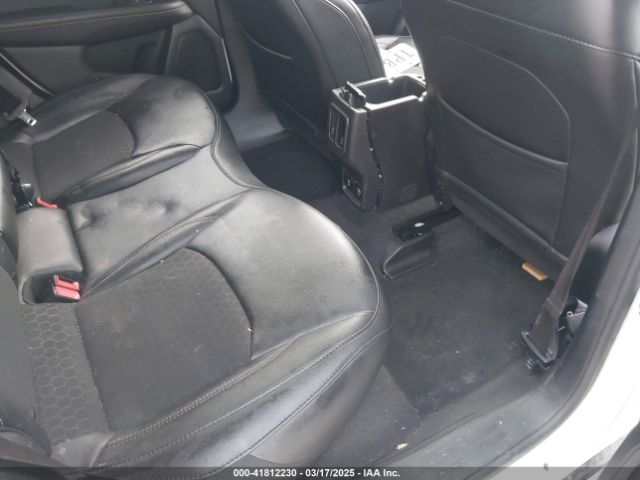 3C4NJDBB1KT761196 Jeep Compass Latitude 4x4