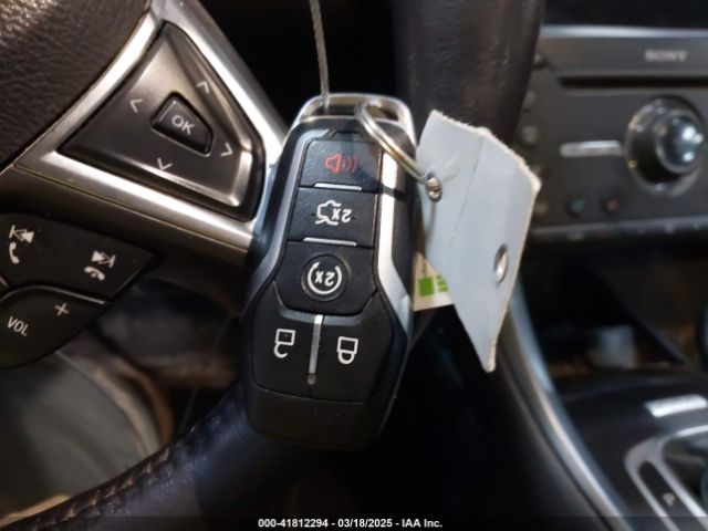 3FA6P0SU8GR259163 Ford Fusion Energi Titanium
