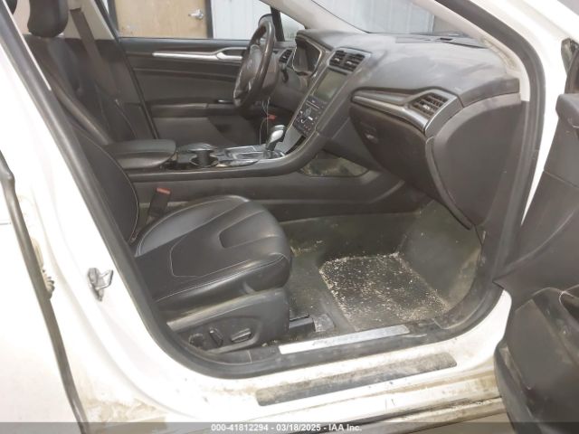 3FA6P0SU8GR259163 Ford Fusion Energi Titanium