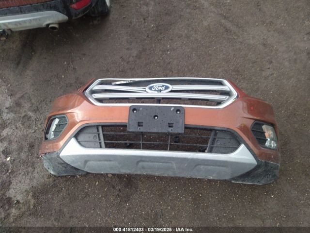 1FMCU9J9XHUA33302 Ford Escape Titanium