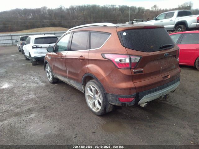 1FMCU9J9XHUA33302 Ford Escape Titanium
