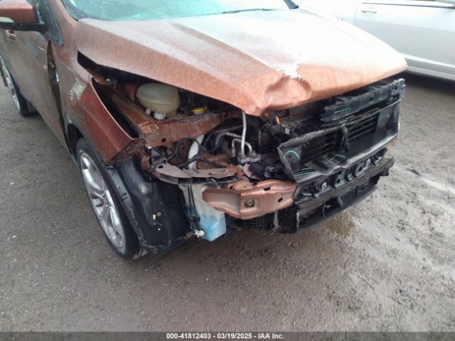 1FMCU9J9XHUA33302 Ford Escape Titanium