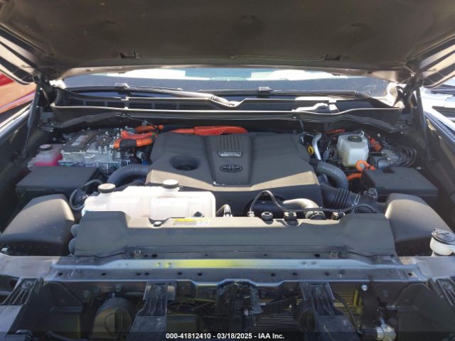 7SVAAABA8RX047798 Toyota Sequoia Sr5