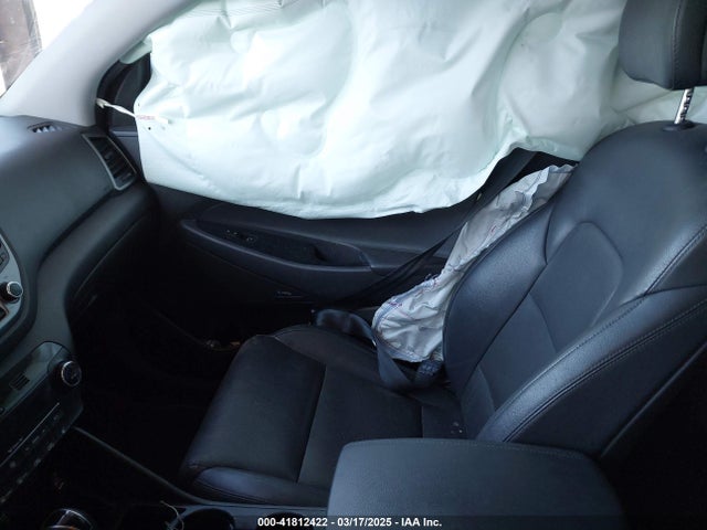 KM8J33A27HU418441 Hyundai Tucson Limited