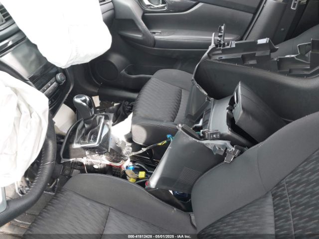 KNMAT2MT5LP531279 Nissan Rogue Sv Fwd