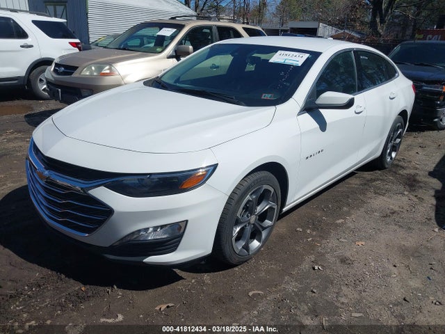 1G1ZD5ST3PF180753 Chevrolet Malibu Fwd 1lt