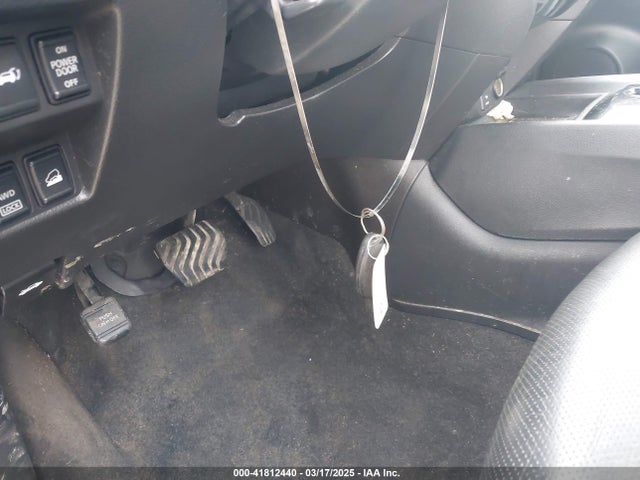5N1AT2MV6GC837577 Nissan Rogue Sl