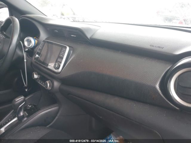 3N1CP5CU3JL545539 Nissan KICKS SV