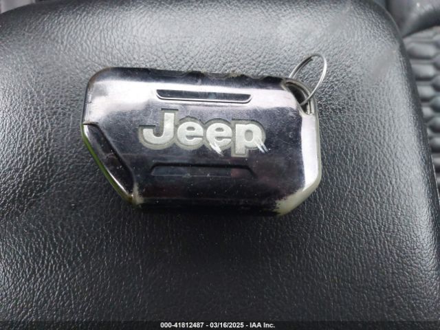 1C6HJTAG8LL180092 Jeep Gladiator Sport S 4x4