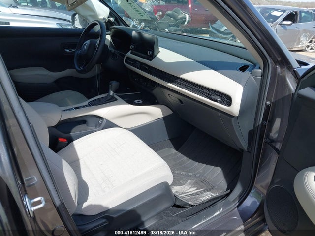 3CZRZ2H33PM747844 Honda Hr-v Awd Lx