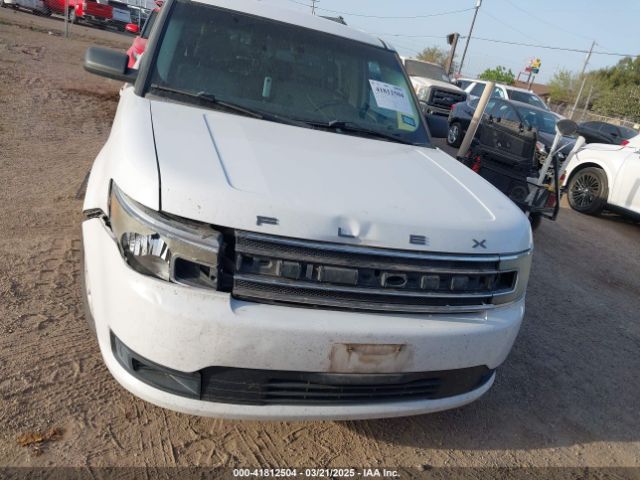 2FMGK5B80FBA13844 Ford FLEX SE