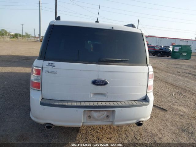 2FMGK5B80FBA13844 Ford FLEX SE