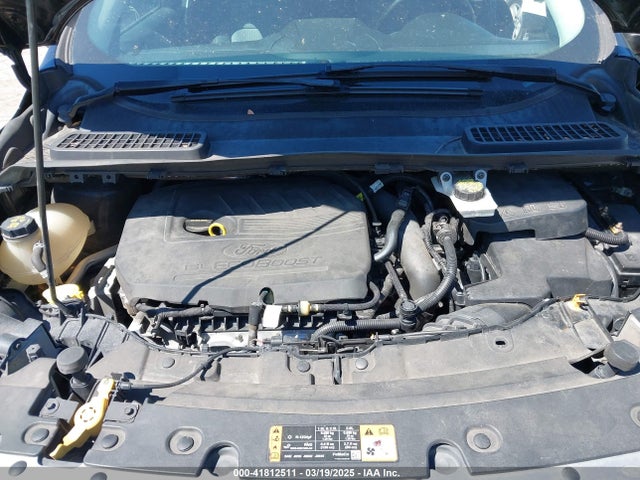 1FMCU0GD9HUC38195 Ford ESCAPE SE