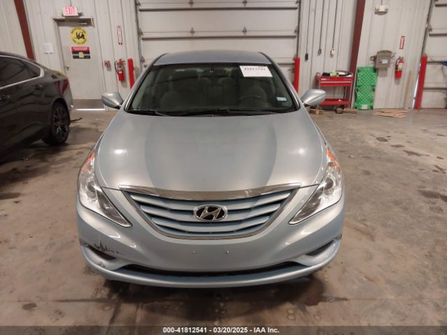 5NPEB4AC7EH824832 Hyundai SONATA GLS
