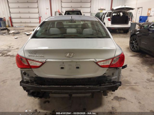 5NPEB4AC7EH824832 Hyundai SONATA GLS