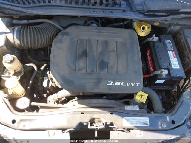 2C4RDGEG5GR384576 Dodge Grand Caravan R/t