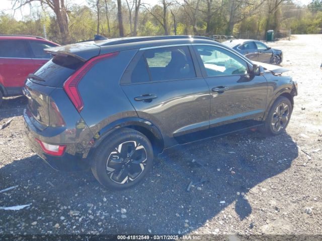 KNDCR3L18R5120606 KIA Niro Ev Wind