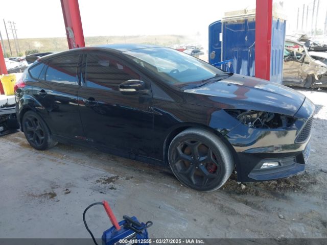 1FADP3L95JL291710 Ford FOCUS ST
