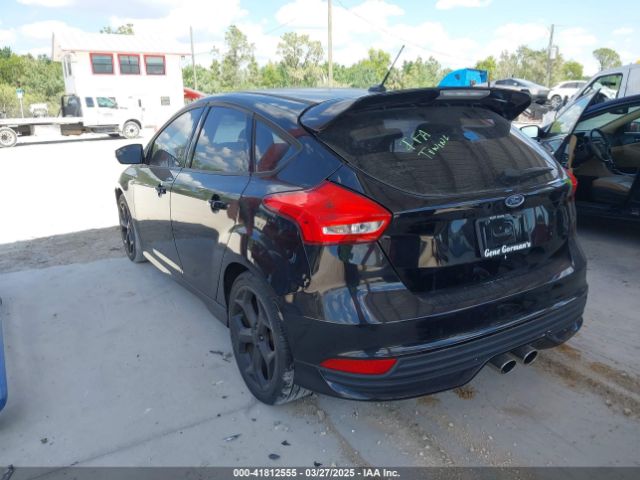 1FADP3L95JL291710 Ford FOCUS ST