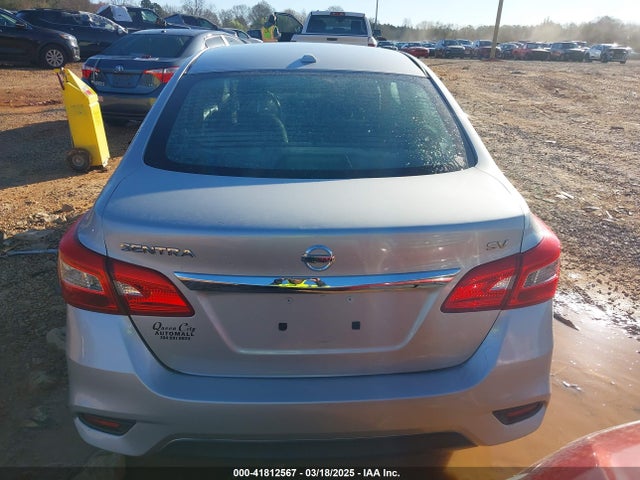 3N1AB7AP3JL630010 Nissan SENTRA SV