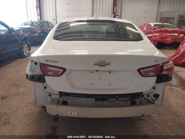 1G1ZD5ST4KF179376 Chevrolet MALIBU LT