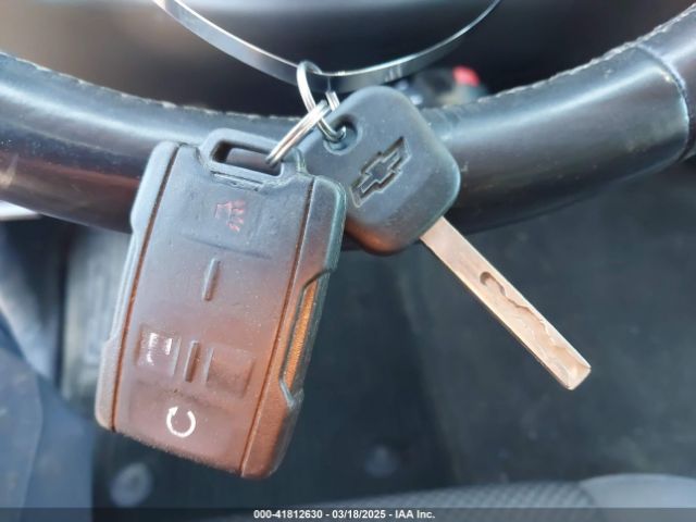 3GCUKREH8GG159935 Chevrolet Silverado 1500 1lt