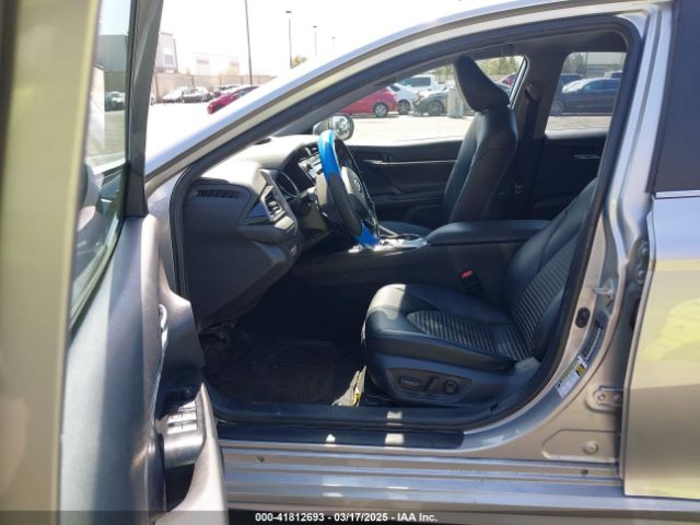 4T1B11HK1KU831564 Toyota CAMRY SE