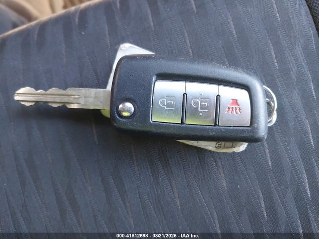 Nissan ROGUE S 2017 JN8AT2MV7HW024337 Image 11