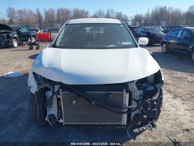 Nissan ROGUE S 2017 JN8AT2MV7HW024337 Image 13