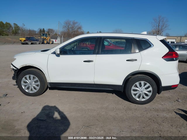 Nissan ROGUE S 2017 JN8AT2MV7HW024337 Image 15