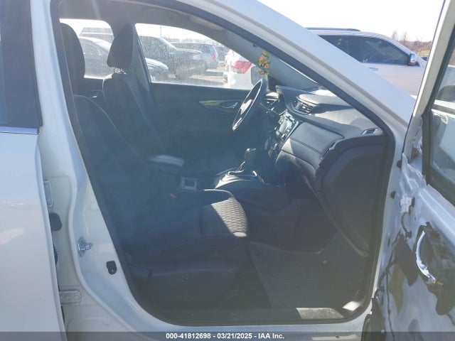 Nissan ROGUE S 2017 JN8AT2MV7HW024337 Image 5