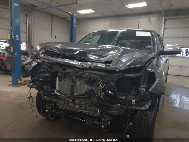 5TFAY5F14MX959487 Toyota Tundra Platinum