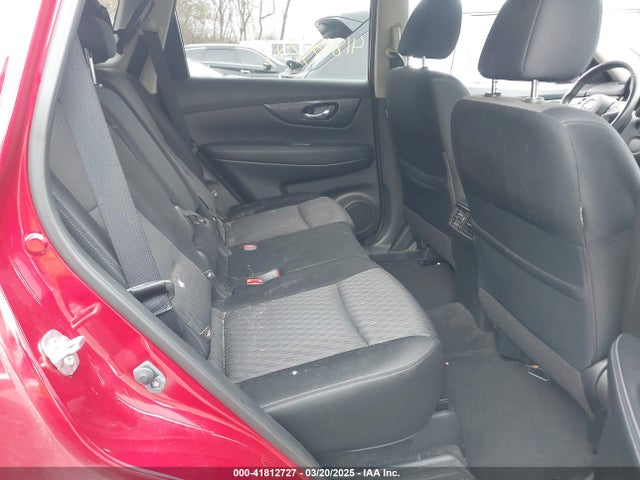 JN8AT2MV4HW277616 Nissan ROGUE SV