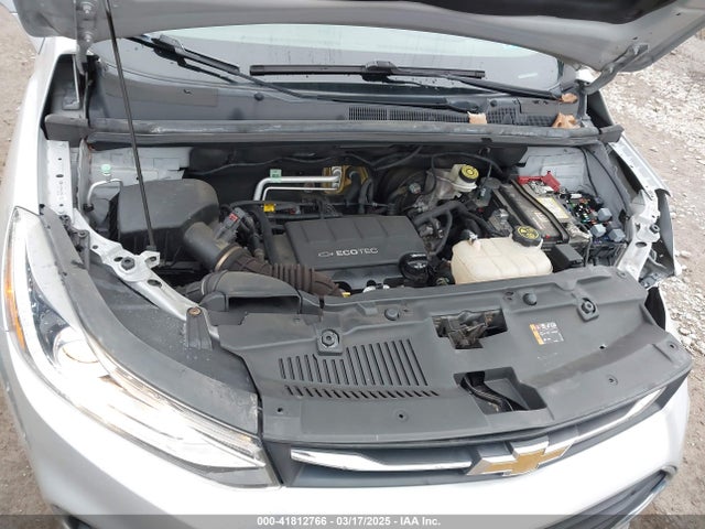 KL7CJPSB6HB133666 Chevrolet Trax Lt