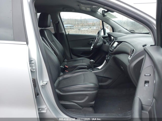 KL7CJPSB6HB133666 Chevrolet Trax Lt
