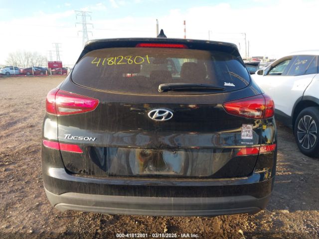 KM8J23A48KU874184 Hyundai TUCSON SE