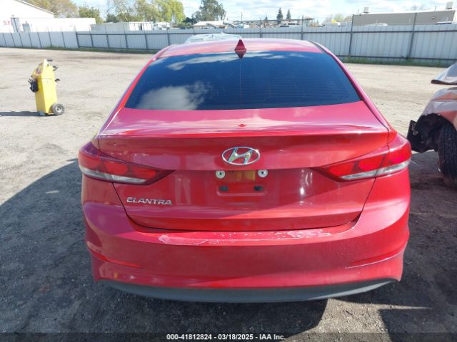 5NPD84LF3JH304235 Hyundai ELANTRA SEL