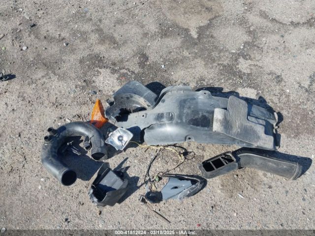 5NPD84LF3JH304235 Hyundai ELANTRA SEL