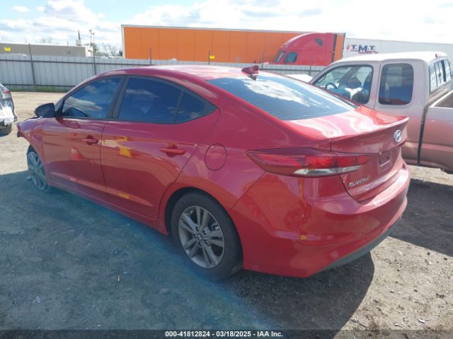 5NPD84LF3JH304235 Hyundai ELANTRA SEL