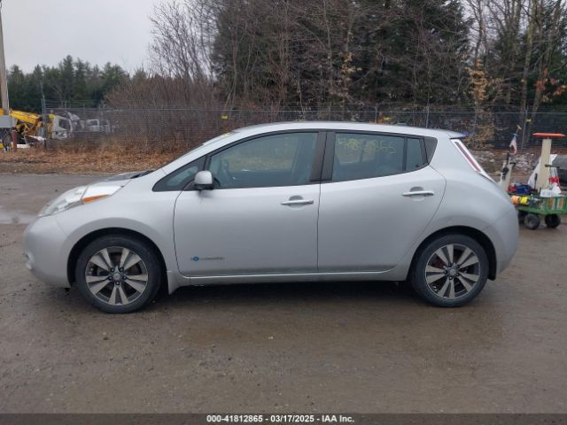 1N4AZ0CP2FC321747 Nissan Leaf Sl