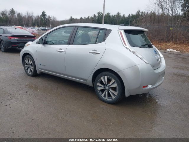 1N4AZ0CP2FC321747 Nissan Leaf Sl
