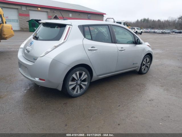 1N4AZ0CP2FC321747 Nissan Leaf Sl
