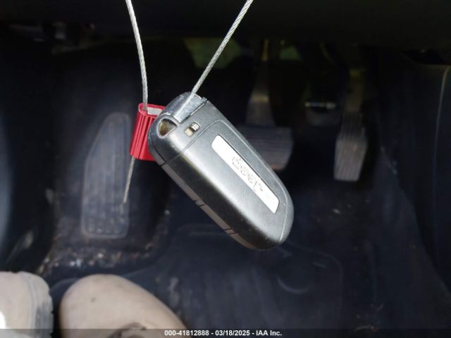 3C4NJCBB2JT267700 Jeep Compass Latitude Fwd