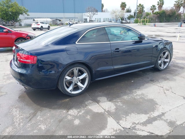 2010 AUDI A5 WAUWKAFR6AA049230 Photo 3